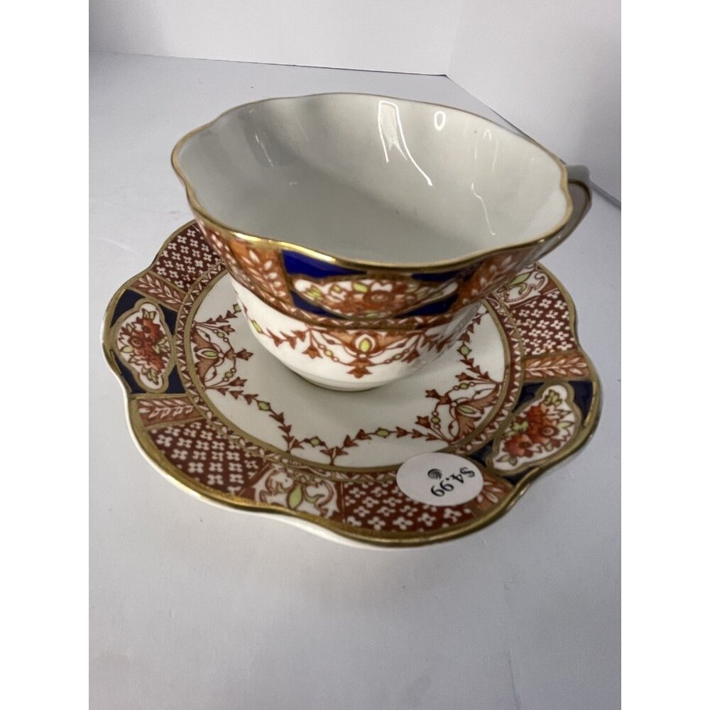VINTAGE ROSINA BONE CHINA TEA CUP & SAUCER Gold Trim 4810 by Rosina - Queen